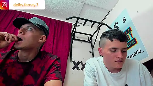 davidlatin66 online show from 02/10/25, 03:03