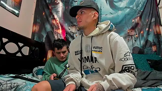 Snapshot of davidlatin66 chatting on 11/06/25, 06:20 davidlatin66 online show from 11/06/25, 06:20