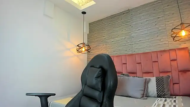 SarahDeyvis online show from 10/15/25, 01:44