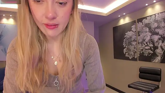 EveBensonX online show from 03/08/26, 05:50