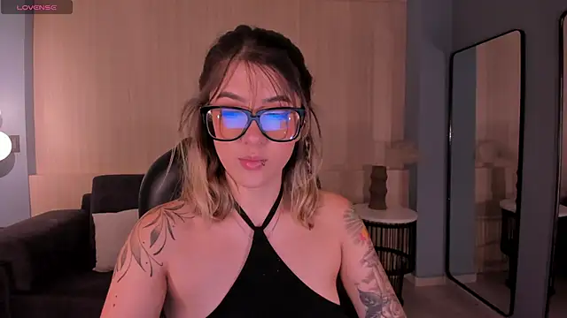 EveBensonX online show from 05/31/26, 11:28
