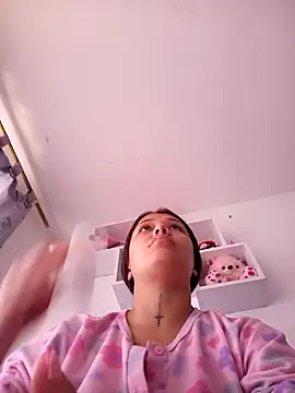 Snapshot of Sofia_888 chatting on 02/19/25, 02:12 Sofia 888 online show from 02/19/25, 02:12