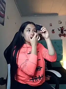 Snapshot of Sofia_888 chatting on 10/21/25, 01:12 Sofia 888 online show from 10/21/25, 01:12