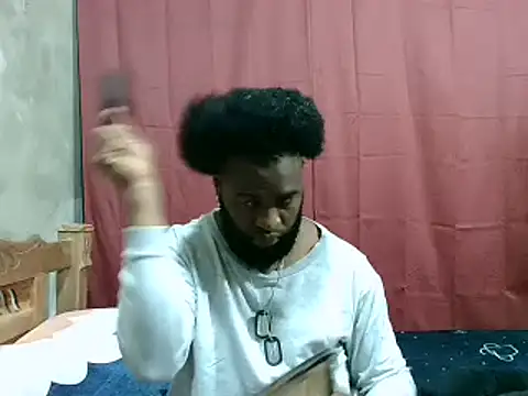 Snapshot of 2ocmaxi chatting on 02/17/25, 01:15 2ocmaxi online show from 02/17/25, 01:15