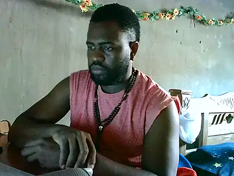 Snapshot of 2ocmaxi chatting on 09/27/25, 09:31 2ocmaxi online show from 09/27/25, 09:31