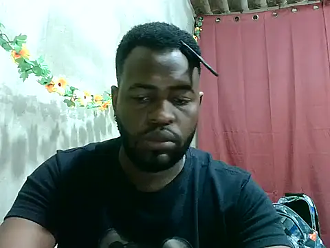 Snapshot of 2ocmaxi chatting on 10/05/25, 03:10 2ocmaxi online show from 10/05/25, 03:10