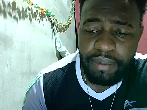 Snapshot of 2ocmaxi chatting on 11/09/25, 11:58 2ocmaxi online show from 11/09/25, 11:58