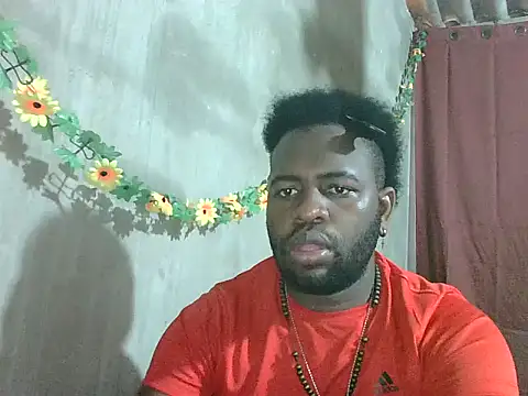 Snapshot of 2ocmaxi chatting on 12/17/25, 06:36 2ocmaxi online show from 12/17/25, 06:36