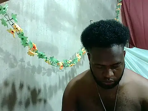 2ocmaxi online show from 04/15/26, 04:58