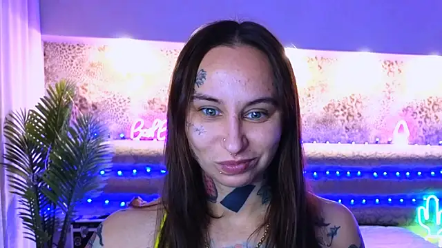 Snapshot of Cool_Freak_ chatting on 12/05/24, 09:50 Cool Freak online show from 12/05/24, 09:50