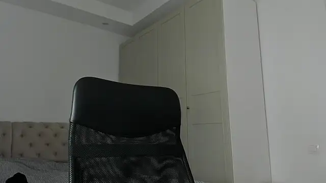 MichaelMasterss online show from 04/16/26, 09:39