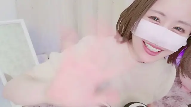 Snapshot of Yuu__k chatting on 02/01/25, 12:05 Yuu k online show from 02/01/25, 12:05