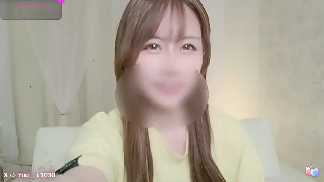 Snapshot of Yuu__k chatting on 09/12/25, 03:23 Yuu k online show from 09/12/25, 03:23