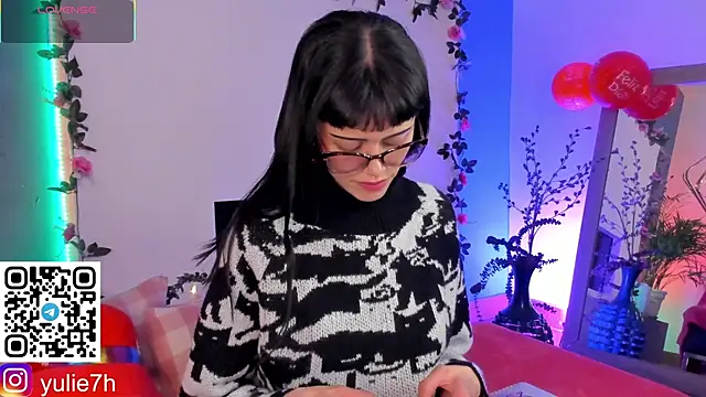  Jessy Moon  online show from 02/13/26, 07:43