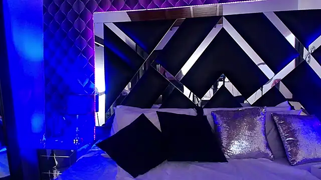 Snapshot of victoriaa_lee_ chatting on 09/15/25, 07:14 victoriaa lee online show from 09/15/25, 07:14