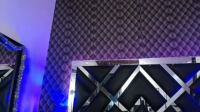 victoriaa lee  online show from 05/30/26, 07:22