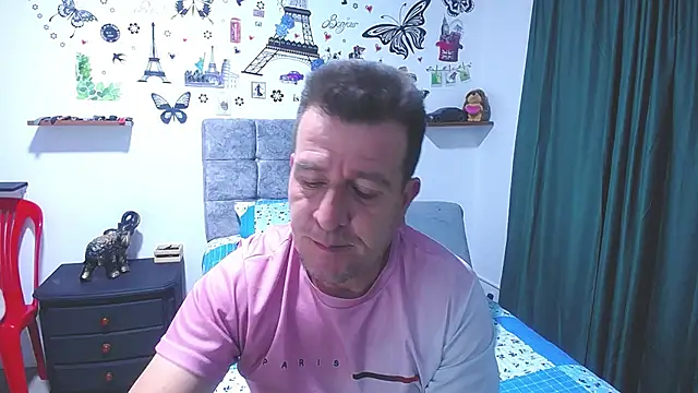 Snapshot of amaya_627 chatting on 07/10/26, 01:32 amaya 627 online show from 07/10/26, 01:32