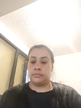 smile sweetpao online show from 02/13/25, 02:12