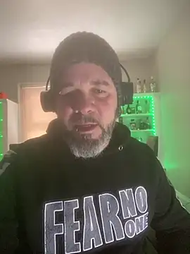 Cristian-Brayan online show from 01/10/25, 03:16