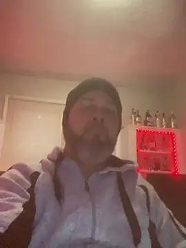 Cristian-Brayan online show from 02/06/25, 01:10