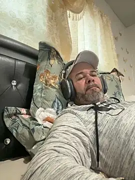 Cristian-Brayan online show from 09/27/25, 11:48