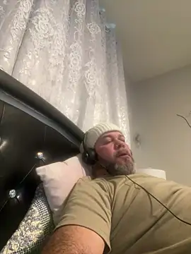 Cristian-Brayan online show from 01/11/26, 04:23