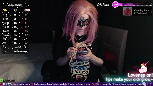 strawberry muffin online show from 02/11/25, 05:50