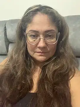 Snapshot of gabiTetas chatting on 01/09/25, 11:25 gabiTetas online show from 01/09/25, 11:25