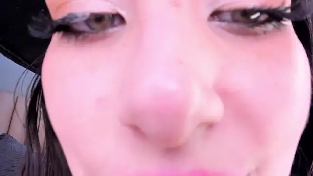 Alexa Thaylor  online show from 01/30/25, 08:42