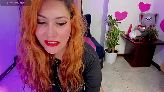 HARLEYJAC1 online show from 10/17/25, 08:06