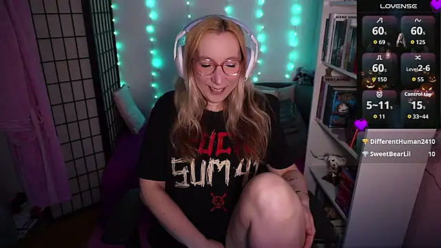 JustKerry online show from 10/22/25, 08:36