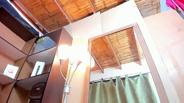 iriss 25 online show from 03/12/25, 03:07