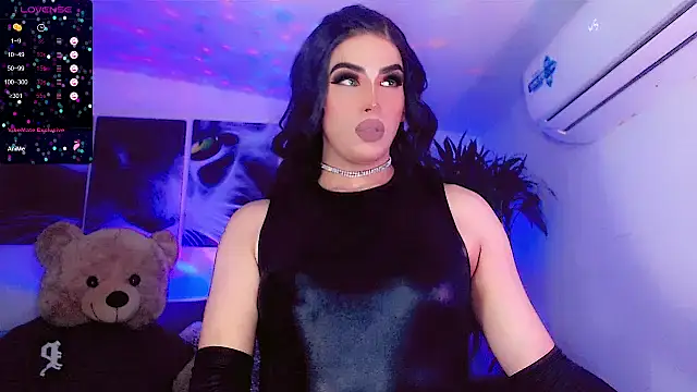 Sophiesweet5 online show from 04/12/26, 06:40