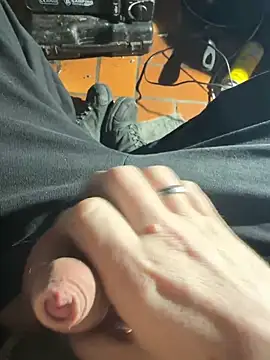 kleinerAlex online show from 01/27/25, 05:03