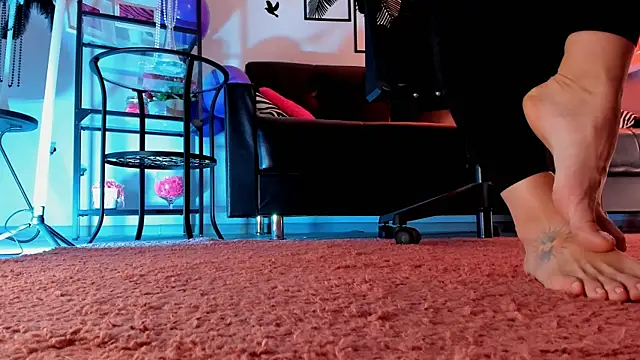 RebeccaMartinez online show from 12/23/24, 01:56