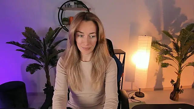 RebeccaMartinez online show from 02/15/25, 07:27