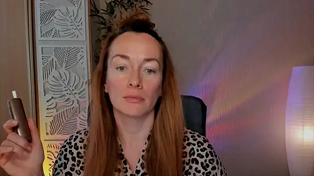 RebeccaMartinez online show from 04/30/26, 10:21