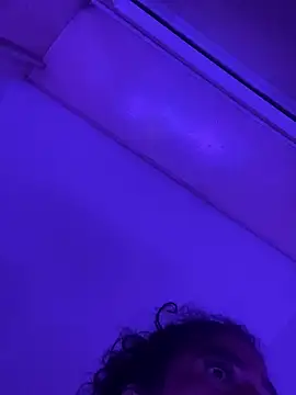 Snapshot of sophiahot_thick chatting on 03/09/25, 03:01 sophiahot thick online show from 03/09/25, 03:01