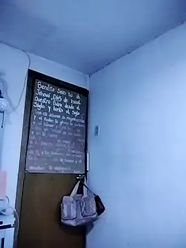 Snapshot of katha_steele_ chatting on 12/19/24, 09:07 katha steele online show from 12/19/24, 09:07