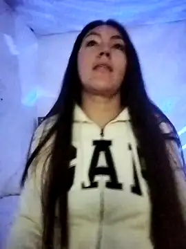 Snapshot of katha_steele_ chatting on 01/04/25, 09:32 katha steele online show from 01/04/25, 09:32