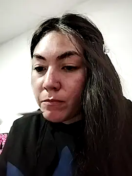 Snapshot of katha_steele_ chatting on 10/18/25, 10:10 katha steele online show from 10/18/25, 10:10