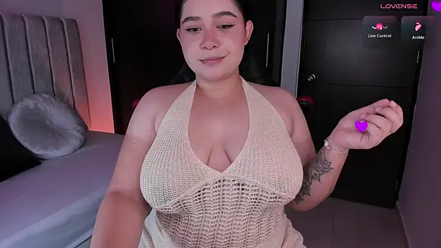 Snapshot of daniela_hornny chatting on 03/02/25, 03:34 daniela hornny online show from 03/02/25, 03:34