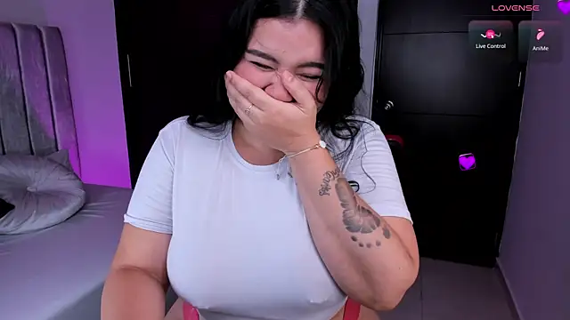 Snapshot of daniela_hornny chatting on 03/23/25, 07:20 daniela hornny online show from 03/23/25, 07:20