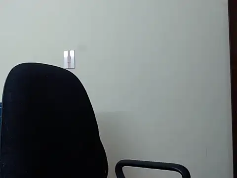 emilysamantha 8 online show from 04/30/26, 01:23