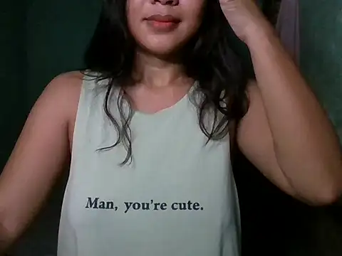 Snapshot of _smiling4u_ chatting on 11/30/25, 02:59 smiling4u online show from 11/30/25, 02:59