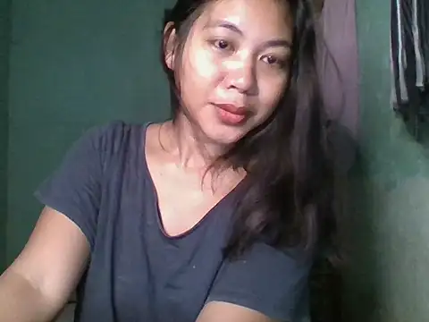  smiling4u  online show from 12/18/25, 07:42