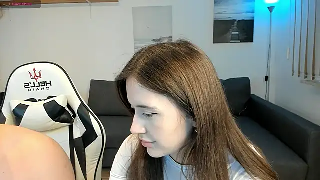 Snapshot of PollyFlame chatting on 01/31/25, 09:26 PollyFlame online show from 01/31/25, 09:26