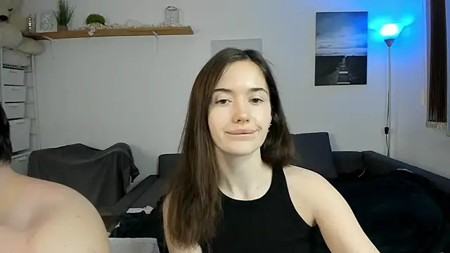 Snapshot of PollyFlame chatting on 03/08/25, 08:57 PollyFlame online show from 03/08/25, 08:57