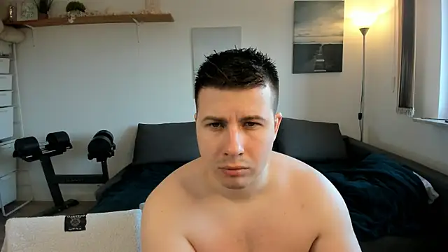 Snapshot of PollyFlame chatting on 03/15/25, 07:31 PollyFlame online show from 03/15/25, 07:31