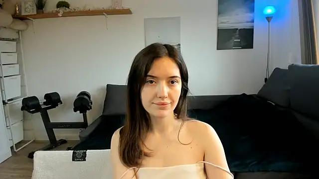 Snapshot of PollyFlame chatting on 03/22/25, 08:08 PollyFlame online show from 03/22/25, 08:08